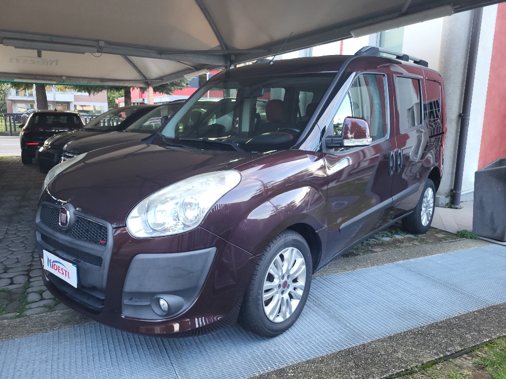 FIAT DOBLO’ 1.3 MJT 90cv 5 POSTI AUTOVETTURA – OK NEOPATENTATI!!!