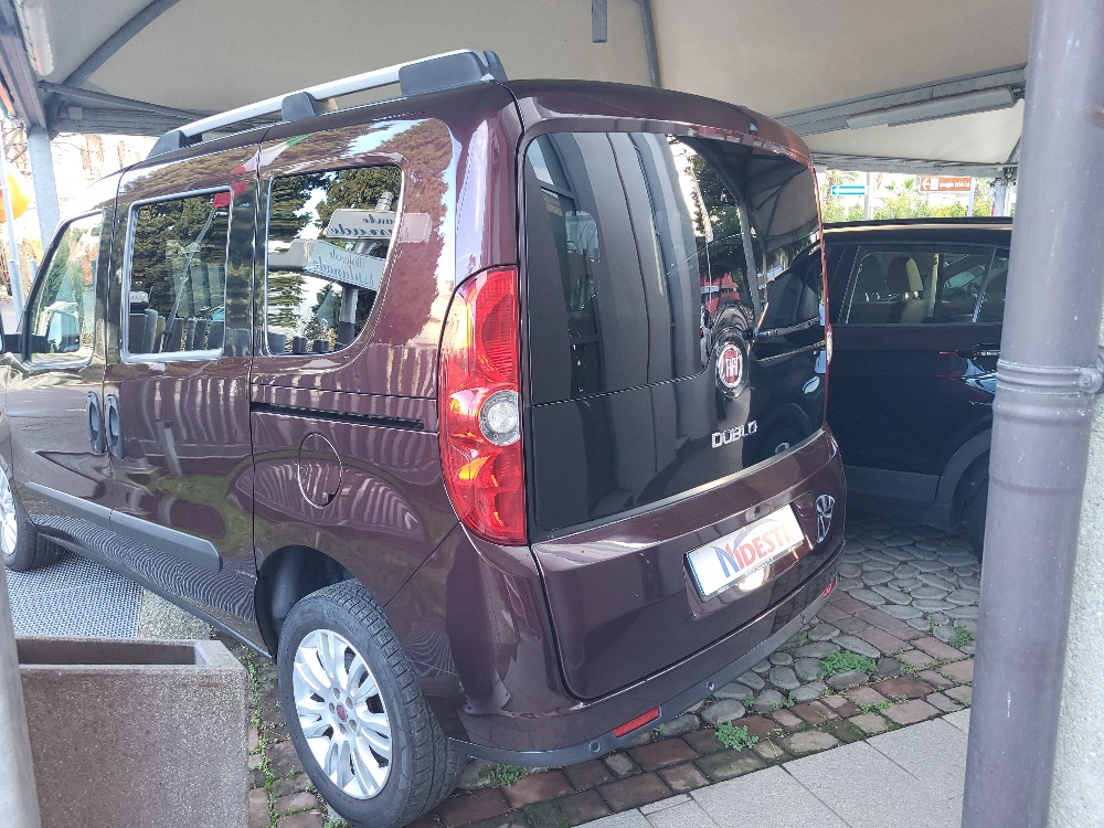 FIAT DOBLO’ 1.3 MJT 90cv 5 POSTI AUTOVETTURA – OK NEOPATENTATI!!!
