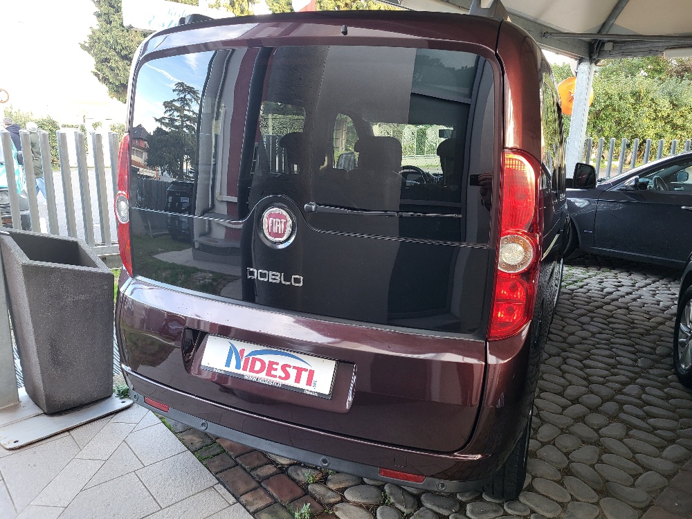 FIAT DOBLO’ 1.3 MJT 90cv 5 POSTI AUTOVETTURA – OK NEOPATENTATI!!!