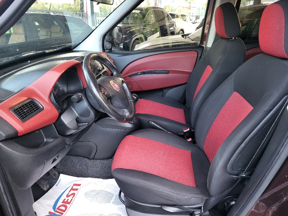 FIAT DOBLO’ 1.3 MJT 90cv 5 POSTI AUTOVETTURA – OK NEOPATENTATI!!!