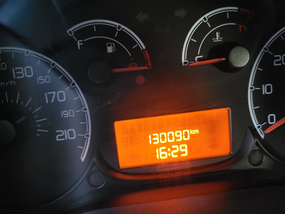 FIAT DOBLO’ 1.3 MJT 90cv 5 POSTI AUTOVETTURA – OK NEOPATENTATI!!!