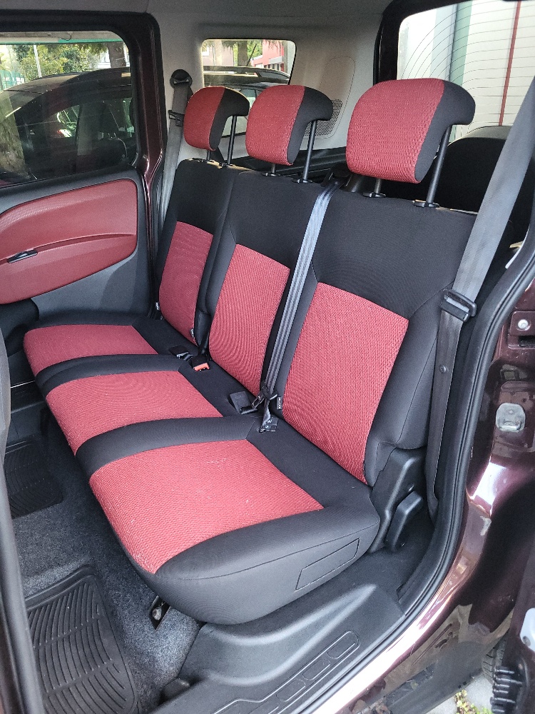 FIAT DOBLO’ 1.3 MJT 90cv 5 POSTI AUTOVETTURA – OK NEOPATENTATI!!!