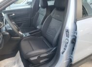 JEEP AVENGER 1.2 TURBO eHYBRID 110cv MHEV ALTITUDE + PACK CONVENIENCE – KM0 2026 –