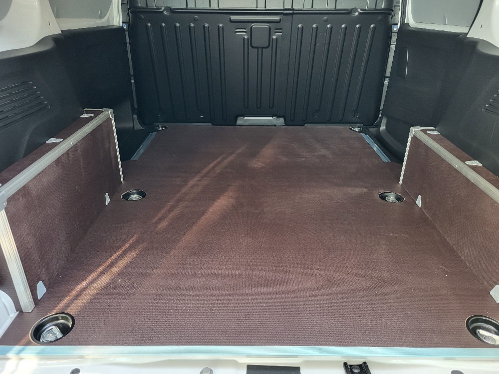 FIAT DOBLO’ CARGO 2 POSTI 1.5 BlueHdi 100cv – KM0 2025 – IN PRONTACONSEGNA – PREZO PROMO