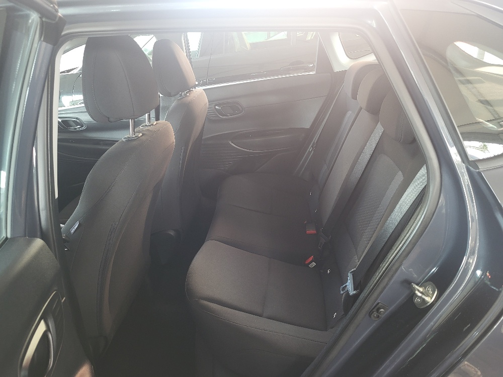 HYUNDAI i20 1.2 BENZINA 84cv CONNECTLINE – PREZZO PROMO