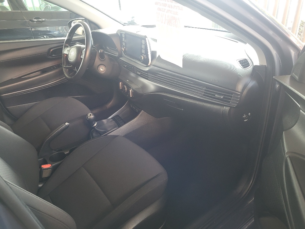 HYUNDAI i20 1.2 BENZINA 84cv CONNECTLINE – PREZZO PROMO