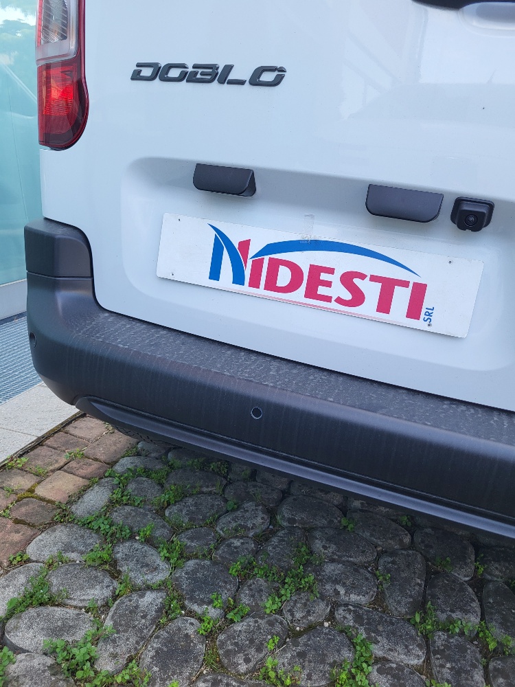 FIAT DOBLO’ CARGO 2 POSTI 1.5 BlueHdi 100cv – KM0 2026 – PACK WORKSITE