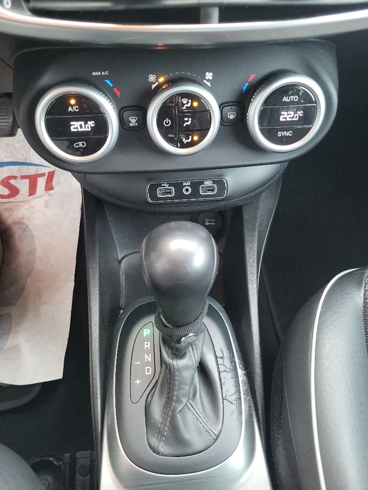 FIAT 500X 1.4 TURBO BENZINA 140cv CROSS DCT CAMBIO AUTOMATICO