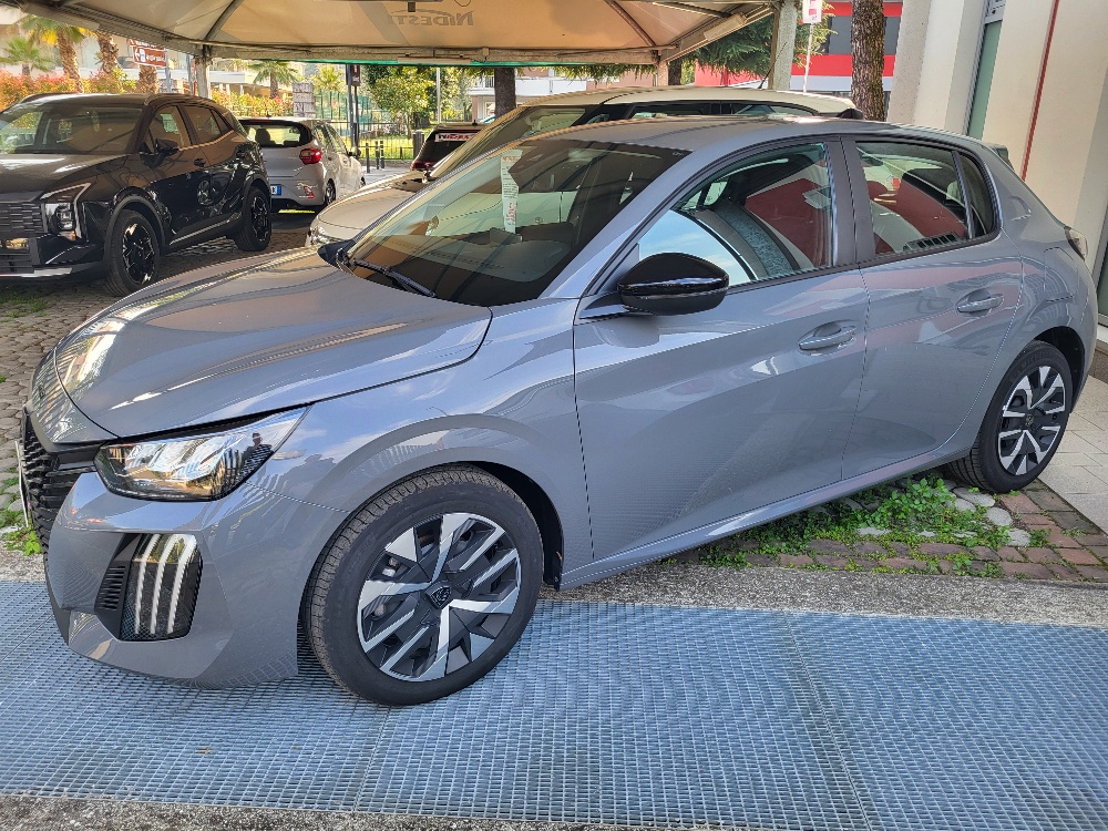 PEUGEOT 208 1.2 BENZINA 100cv ACTIVE PACK – OK NEOPATENTATI