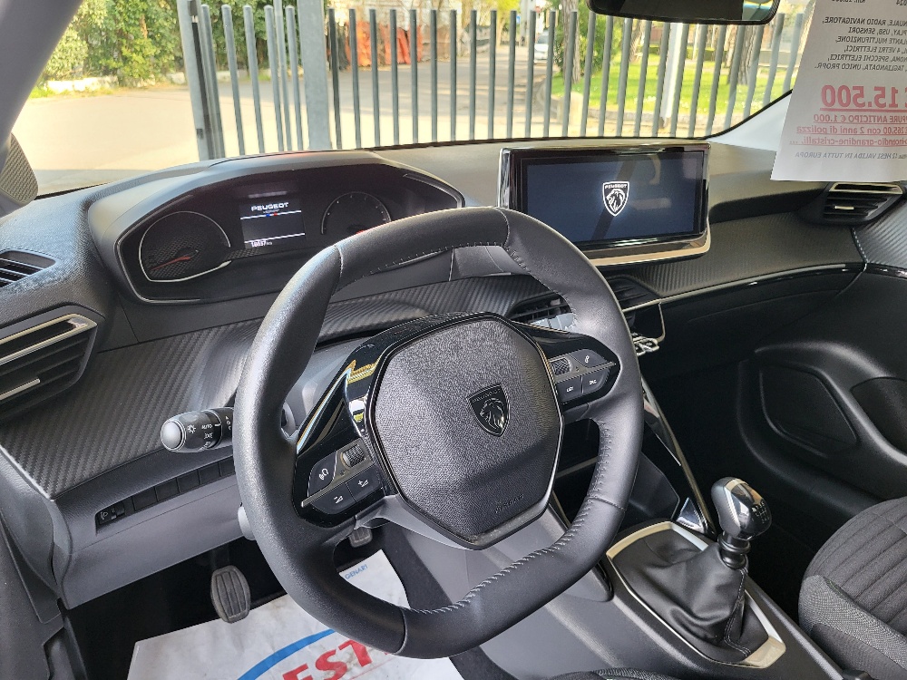 PEUGEOT 208 1.2 BENZINA 100cv ACTIVE PACK – OK NEOPATENTATI