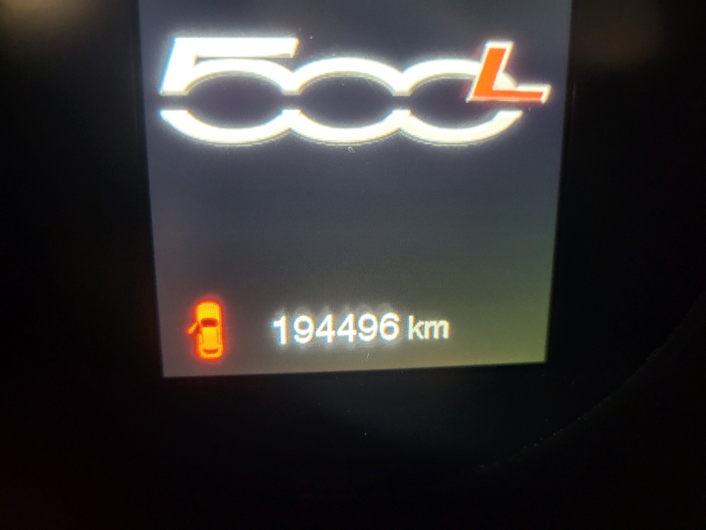 FIAT 500L 1.3 mjt CROSS 95cv – CAMBIO AUTOMATICO