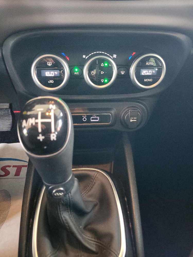 FIAT 500L 1.3 mjt CROSS 95cv – CAMBIO AUTOMATICO