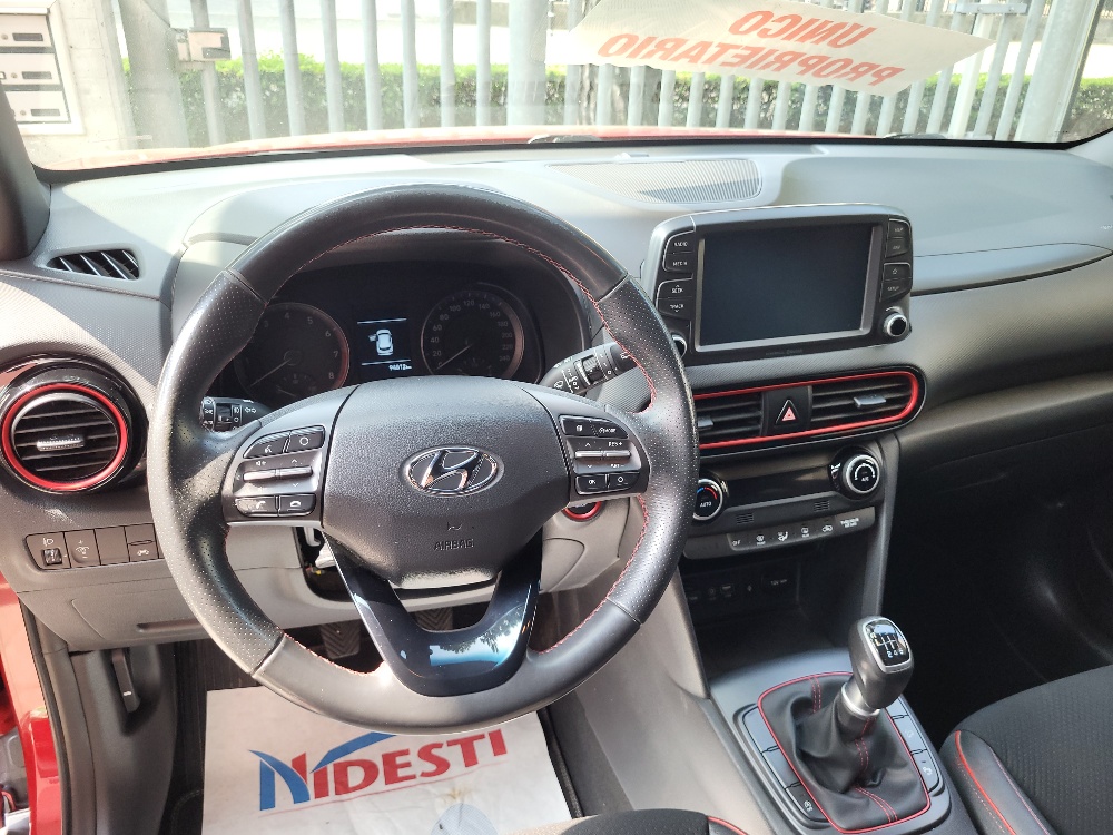 HYUNDAI KONA 1.0 t-gdi 120cv X-POSSIBLE – OK NEOPATENTATI