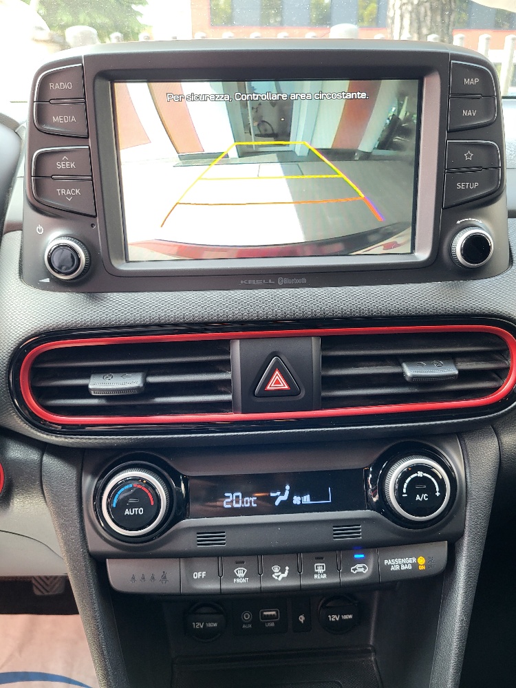 HYUNDAI KONA 1.0 t-gdi 120cv X-POSSIBLE – OK NEOPATENTATI