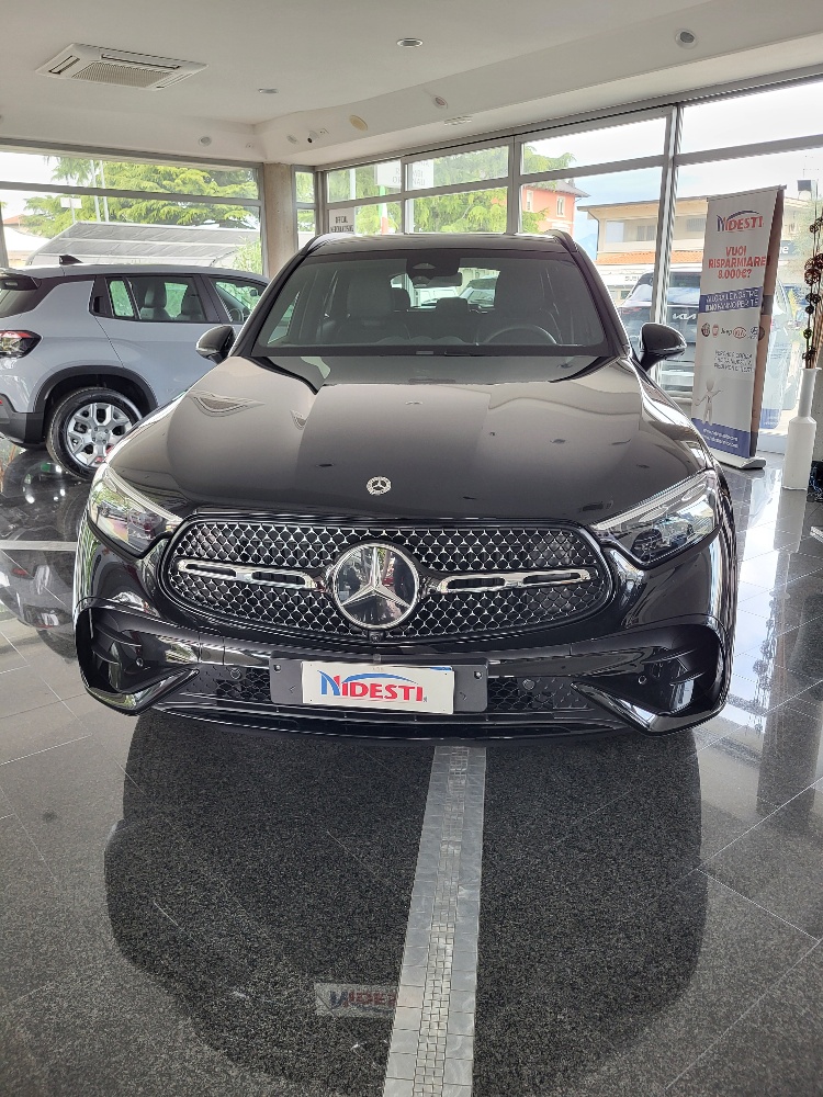 MERCEDES GLC 220 d AMG LINE PREMIUM PLUS 4 MATIC – PARI AL NUOVO !!!