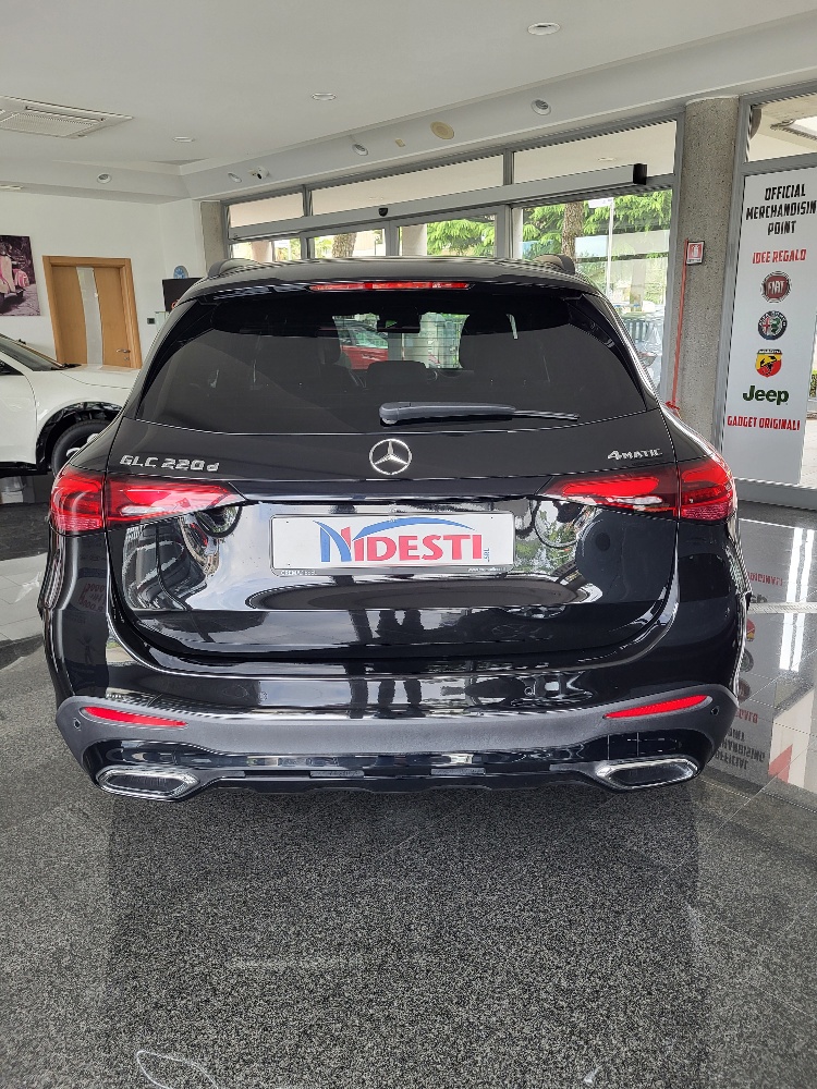 MERCEDES GLC 220 d AMG LINE PREMIUM PLUS 4 MATIC – PARI AL NUOVO !!!