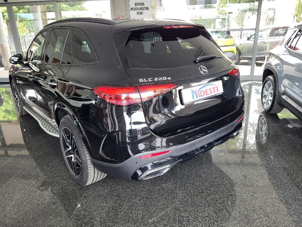 MERCEDES GLC 220 d AMG LINE PREMIUM PLUS 4 MATIC – PARI AL NUOVO !!!