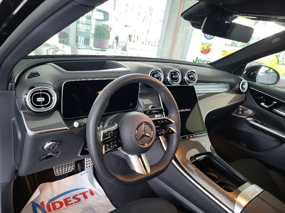 MERCEDES GLC 220 d AMG LINE PREMIUM PLUS 4 MATIC – PARI AL NUOVO !!!