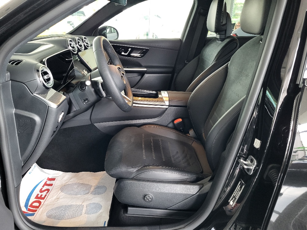 MERCEDES GLC 220 d AMG LINE PREMIUM PLUS 4 MATIC – PARI AL NUOVO !!!