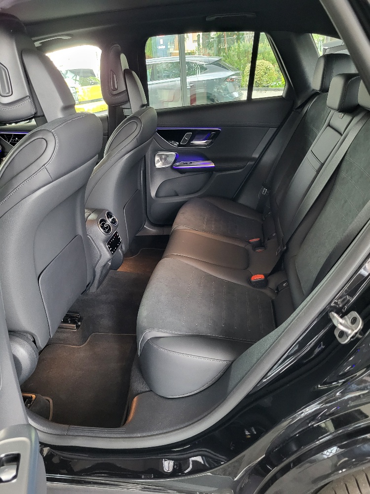 MERCEDES GLC 220 d AMG LINE PREMIUM PLUS 4 MATIC – PARI AL NUOVO !!!