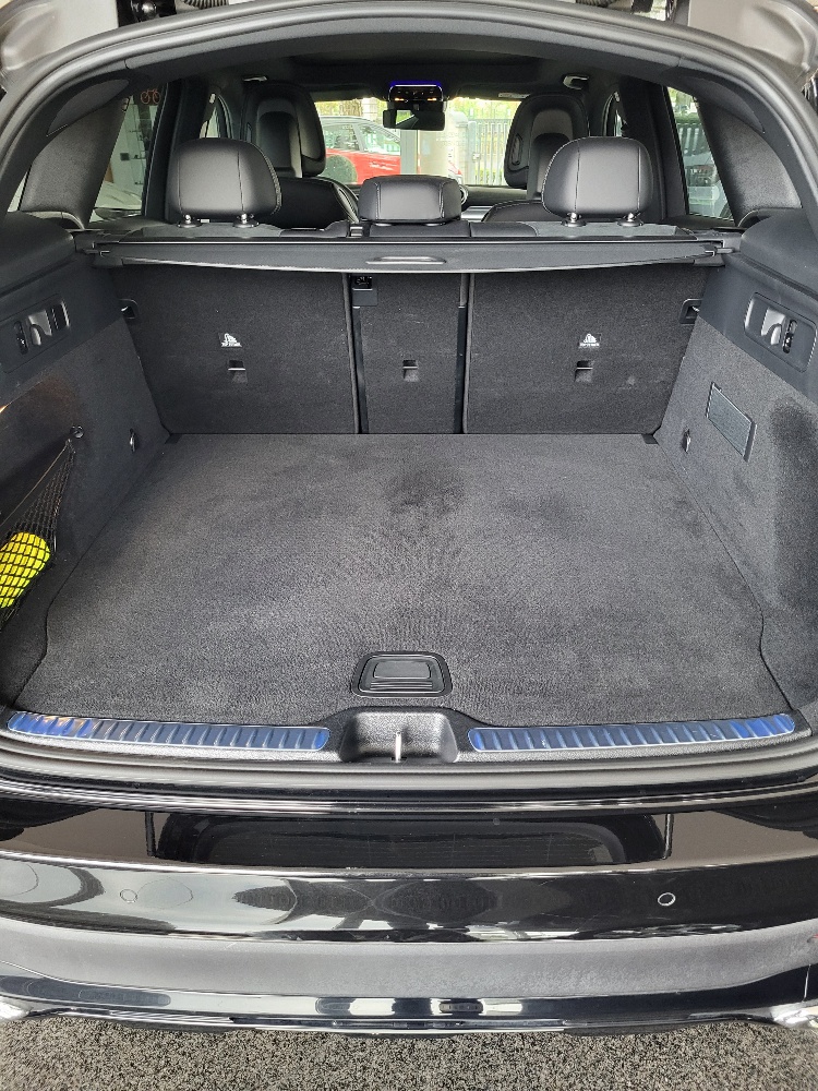 MERCEDES GLC 220 d AMG LINE PREMIUM PLUS 4 MATIC – PARI AL NUOVO !!!