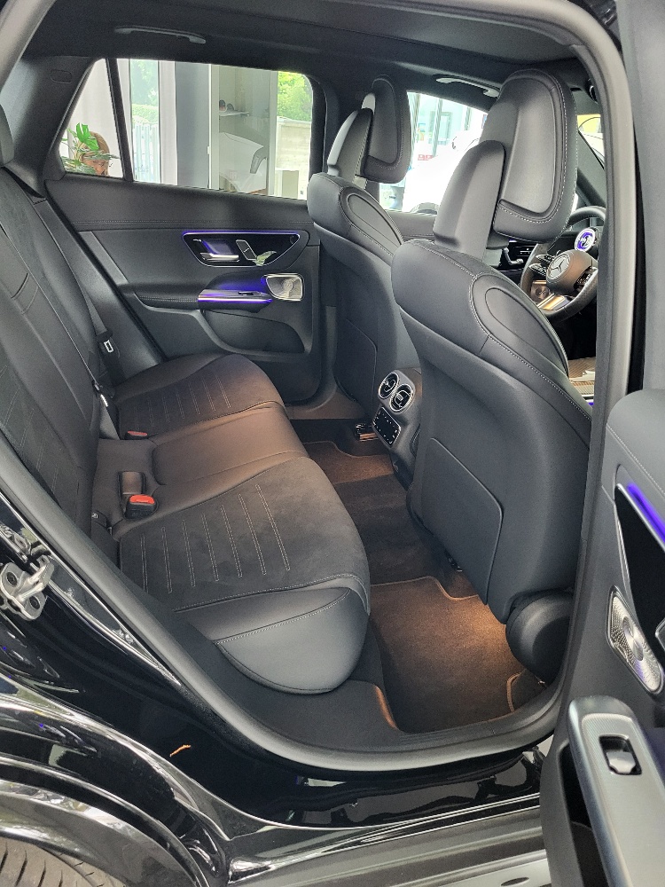 MERCEDES GLC 220 d AMG LINE PREMIUM PLUS 4 MATIC – PARI AL NUOVO !!!