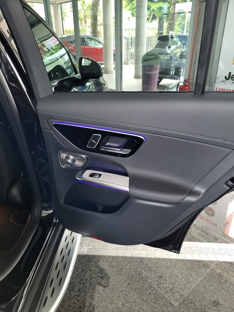 MERCEDES GLC 220 d AMG LINE PREMIUM PLUS 4 MATIC – PARI AL NUOVO !!!