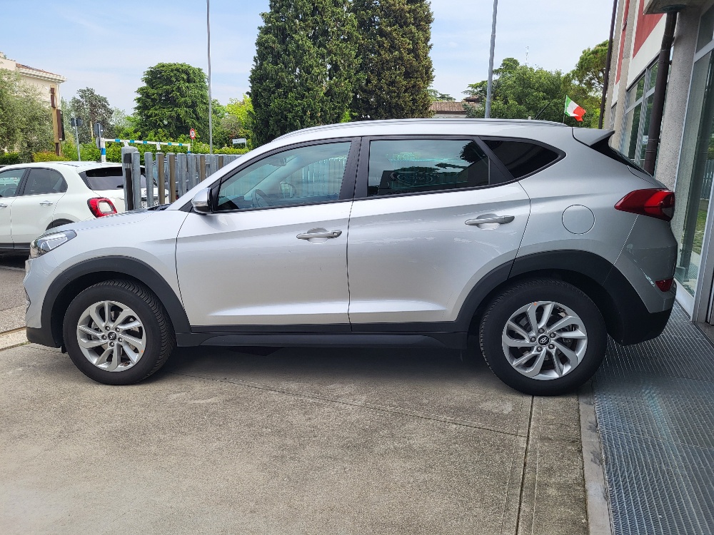 HYUNDAI TUCSON 1.6 BENZINA 132cv COMFORT – UNICO PROPRIETARIO