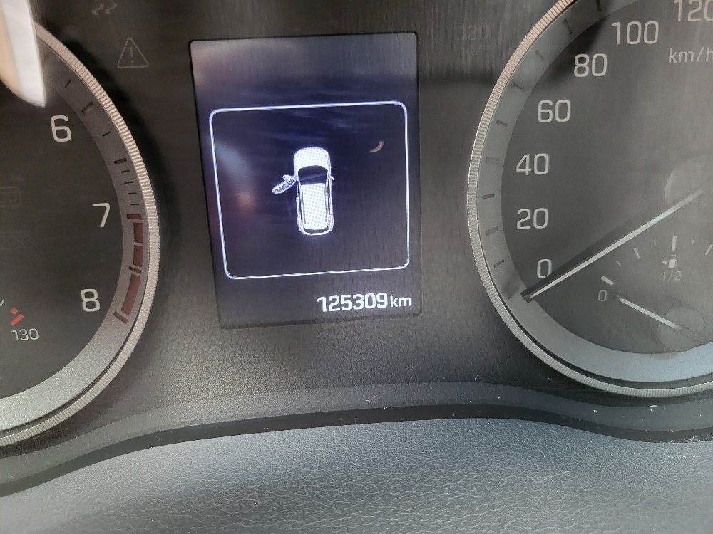 HYUNDAI TUCSON 1.6 BENZINA 132cv COMFORT – UNICO PROPRIETARIO