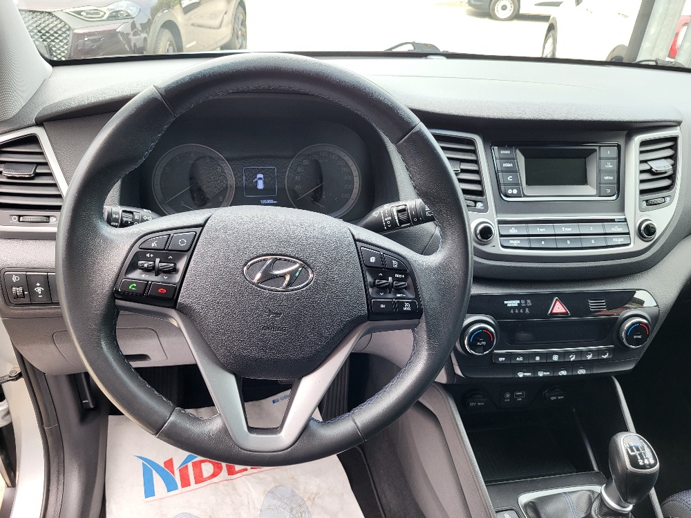 HYUNDAI TUCSON 1.6 BENZINA 132cv COMFORT – UNICO PROPRIETARIO