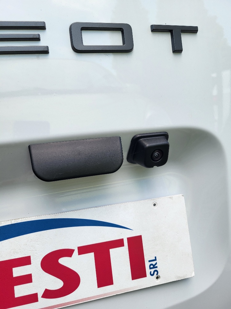 PEUGEOT PARTNER FIAT DOBLO’ CARGO 3 POSTI 1.5 BlueHdi 130cv – KM0 2026 – MAGIC CARGO