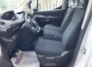 PEUGEOT PARTNER FIAT DOBLO’ CARGO 3 POSTI 1.5 BlueHdi 130cv – KM0 2026 – MAGIC CARGO