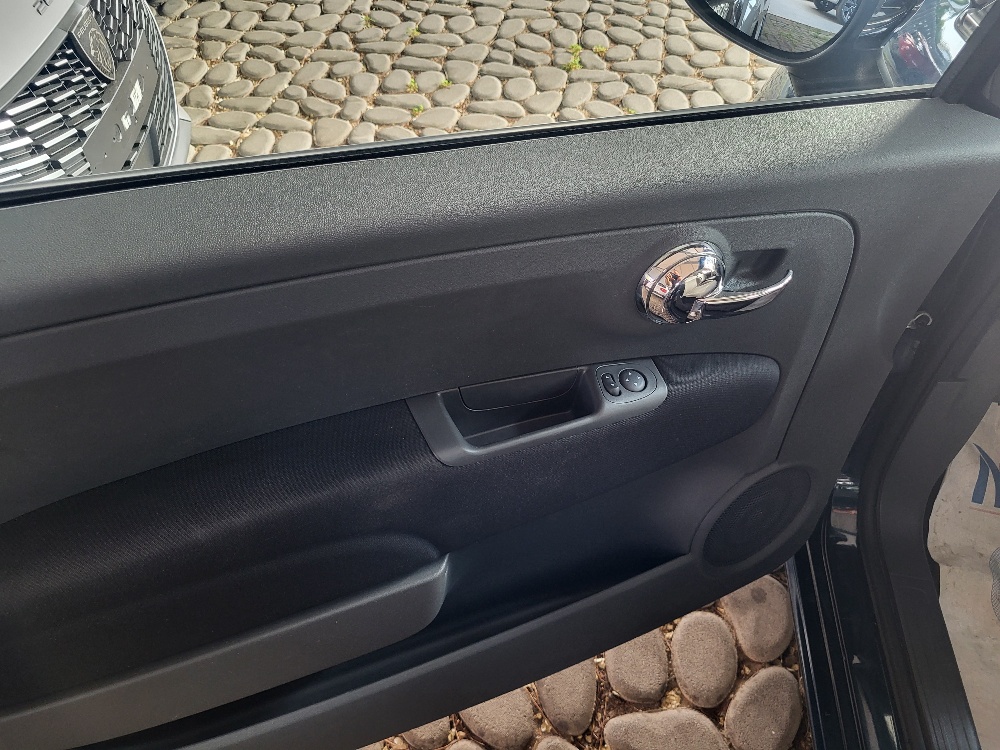FIAT 500 1.2 69cv LOUNGE DUALOGIC CAMBIO AUTOMATICO – OK NEOPATENTATI