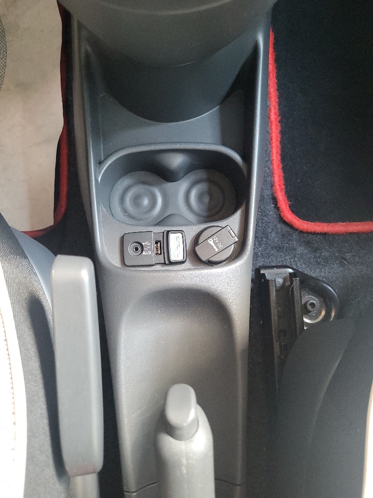 FIAT 500 1.2 69cv LOUNGE DUALOGIC CAMBIO AUTOMATICO – OK NEOPATENTATI