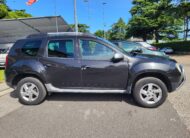 DACIA DUSTER 1.6 BENZINA 110cv 2WD – GANCIO TRAINO – OK NEOPATENTATI!!