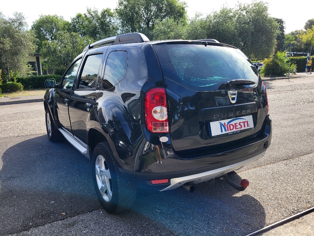 DACIA DUSTER 1.6 BENZINA 110cv 2WD – GANCIO TRAINO – OK NEOPATENTATI!!