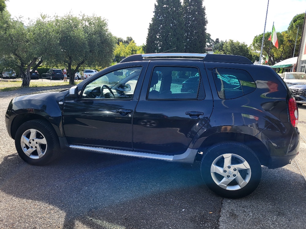 DACIA DUSTER 1.6 BENZINA 110cv 2WD – GANCIO TRAINO – OK NEOPATENTATI!!