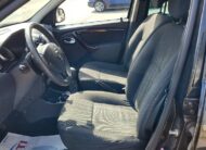 DACIA DUSTER 1.6 BENZINA 110cv 2WD – GANCIO TRAINO – OK NEOPATENTATI!!