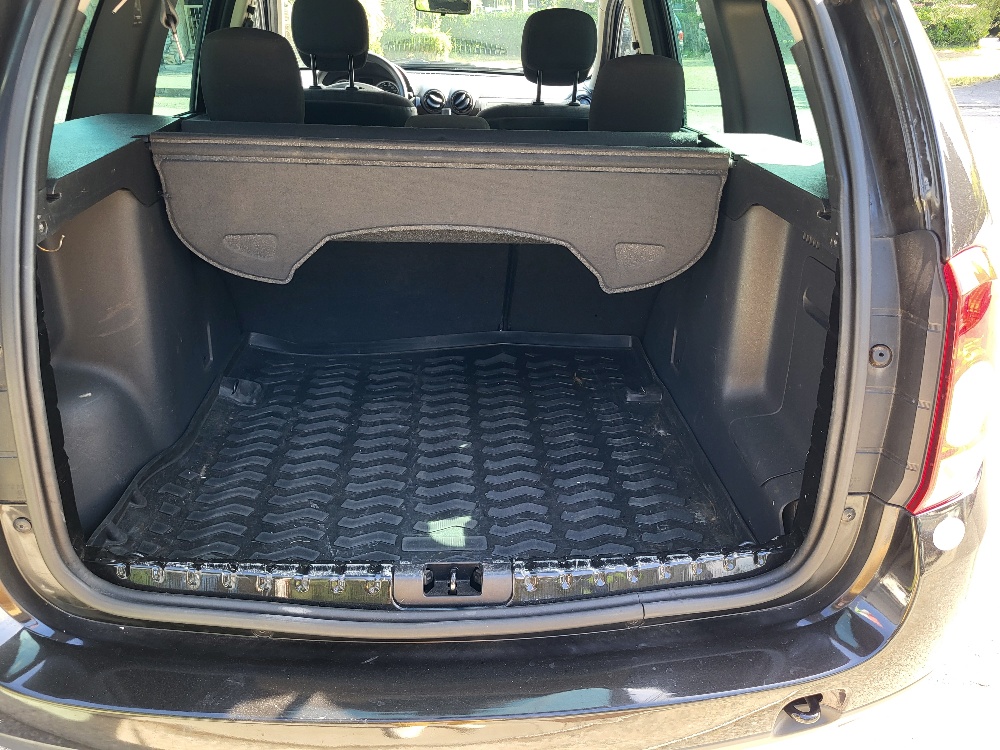 DACIA DUSTER 1.6 BENZINA 110cv 2WD – GANCIO TRAINO – OK NEOPATENTATI!!