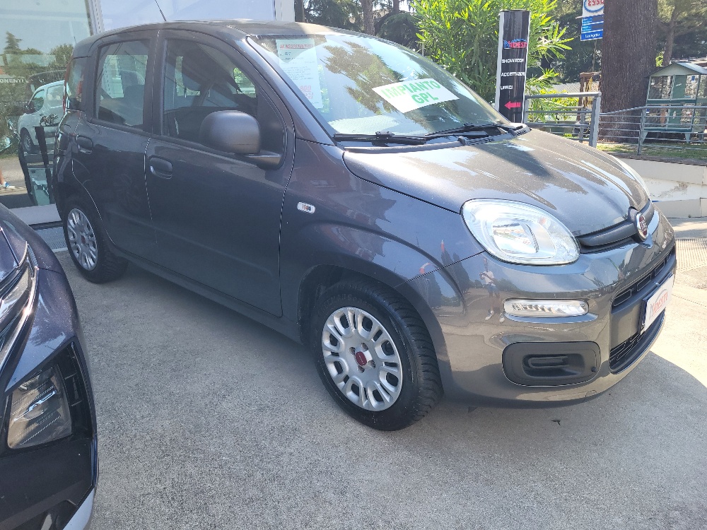 FIAT PANDA 1.2 69cv EASYPOWER GPL  UNICO PROPRIETARIO – OK NEOPATENTATI