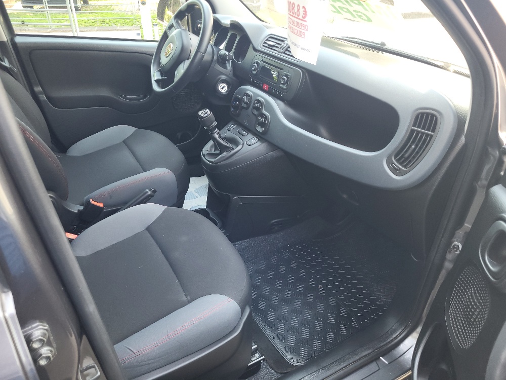 FIAT PANDA 1.2 69cv EASYPOWER GPL  UNICO PROPRIETARIO – OK NEOPATENTATI