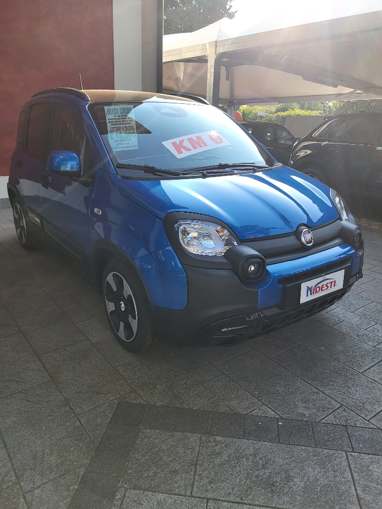 FIAT PANDINA CROSS 1.0 70cv HYBRID – KM0 2026