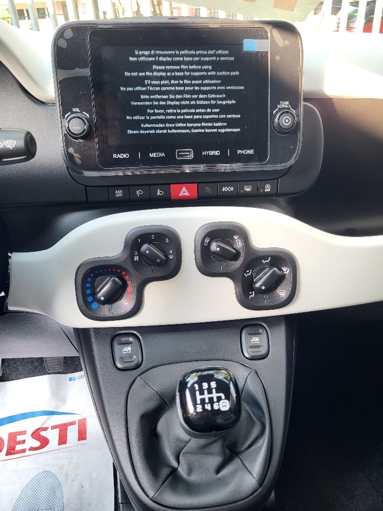 FIAT PANDINA CROSS 1.0 70cv HYBRID – KM0 2026
