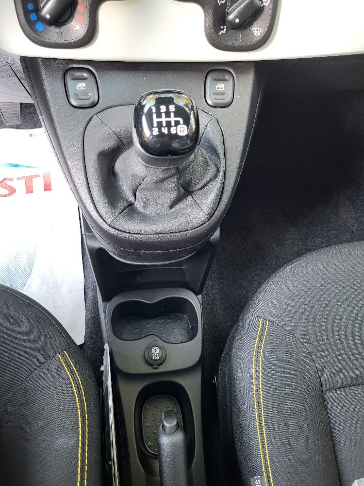 FIAT PANDINA CROSS 1.0 70cv HYBRID – KM0 2026