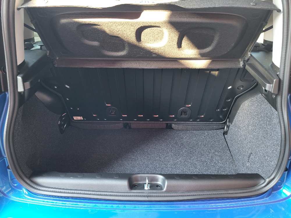 FIAT PANDINA CROSS 1.0 70cv HYBRID – KM0 2026