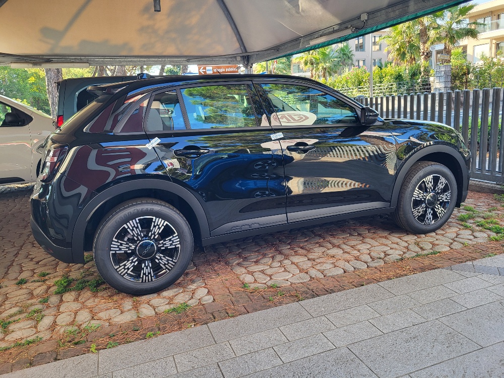 FIAT 600 1.2 HYBRID 110cv ICON – CAMBIO AUTOMATICO – KM0 2026
