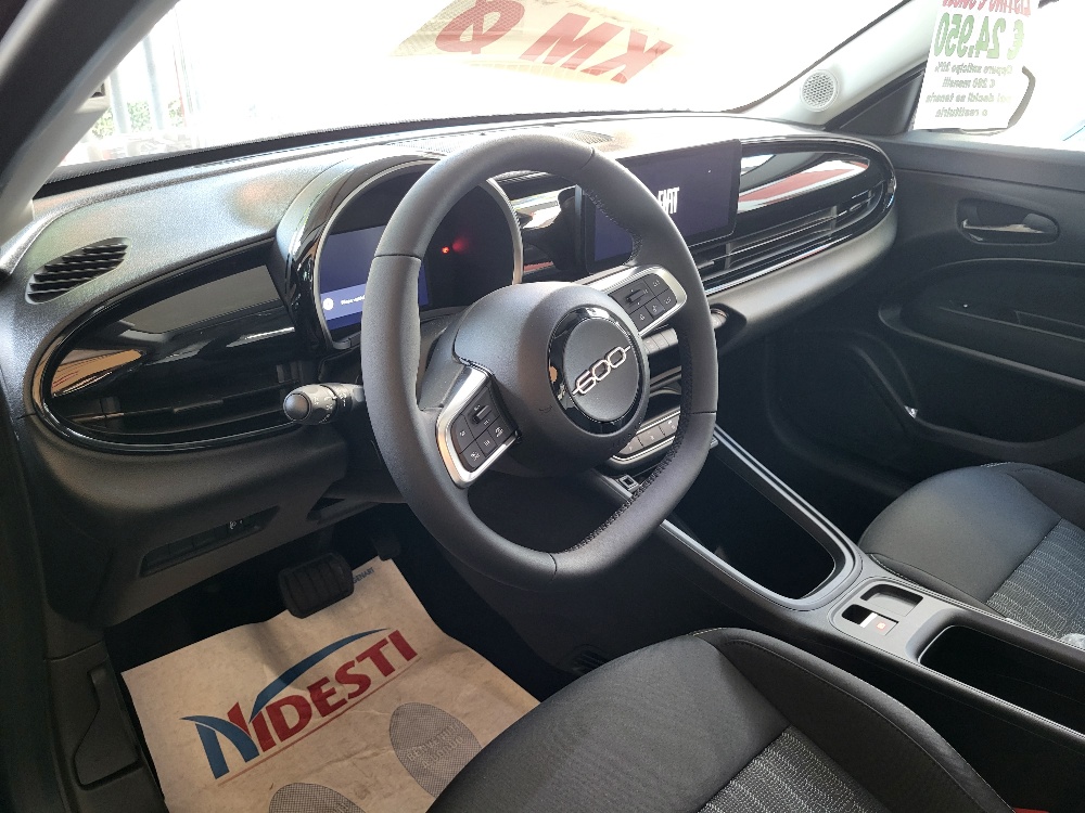 FIAT 600 1.2 HYBRID 110cv ICON – CAMBIO AUTOMATICO – KM0 2026