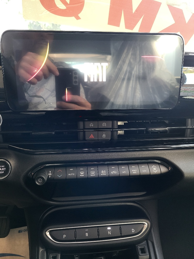 FIAT 600 1.2 HYBRID 110cv ICON – CAMBIO AUTOMATICO – KM0 2026
