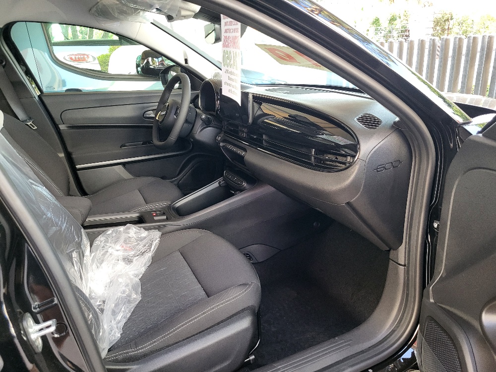 FIAT 600 1.2 HYBRID 110cv ICON – CAMBIO AUTOMATICO – KM0 2026