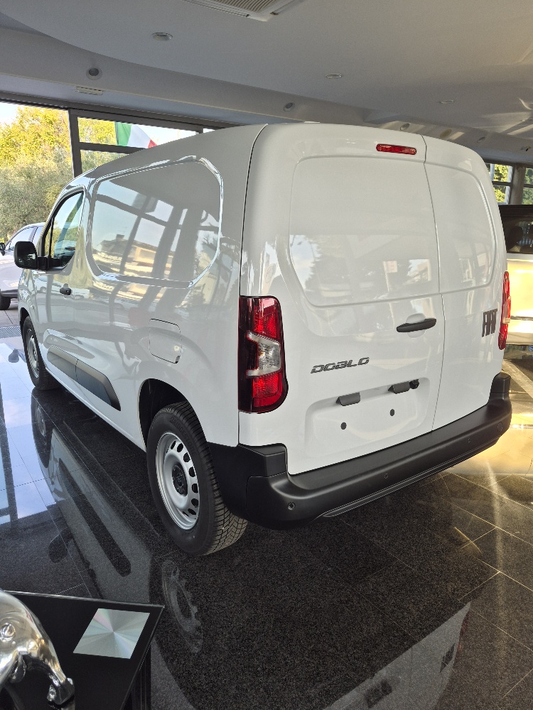 FIAT DOBLO’ CARGO 2 POSTI 1.5 BlueHdi 100cv – KM0 2026 – PACK WORKSITE